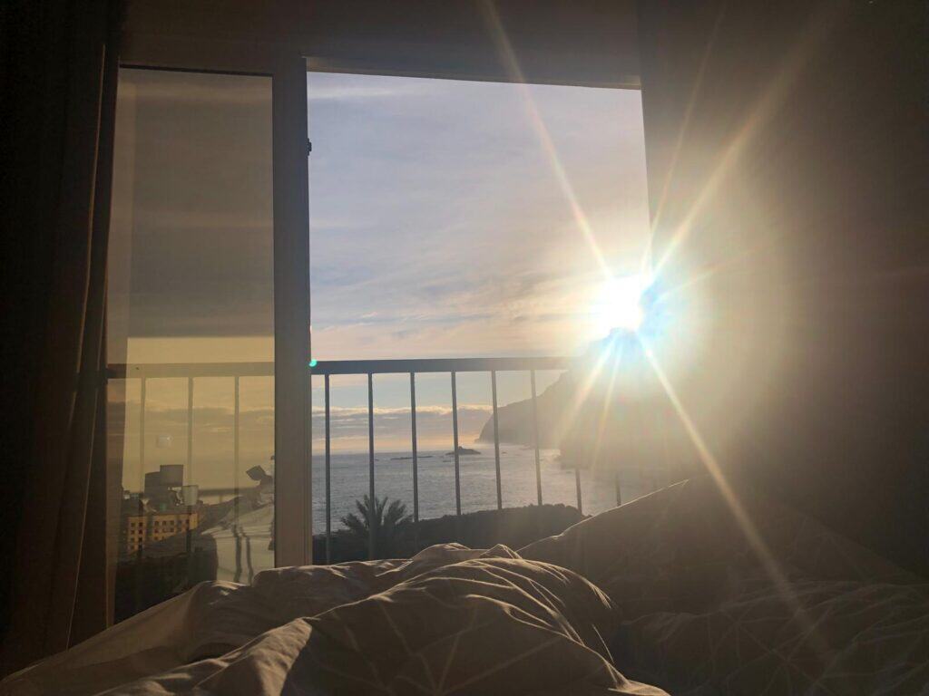 uitzicht om van te dromen. Onze eerste slaapkamer op Madeira